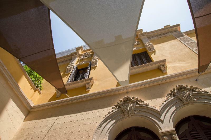 Le Palacete Powered By Sonder Барселона Экстерьер фото